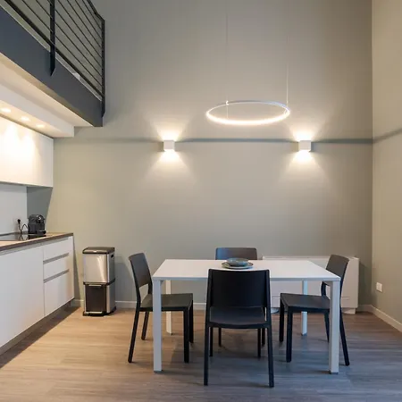 Broletto - By Myhomeincomo Апартаменты *