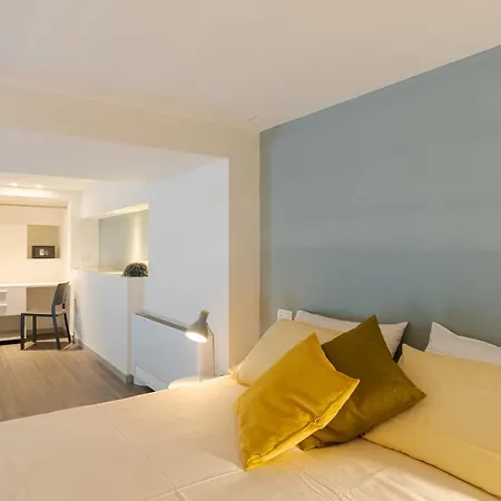 Broletto - By Myhomeincomo Lägenhet Como