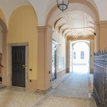 アパート Broletto - By Myhomeincomo